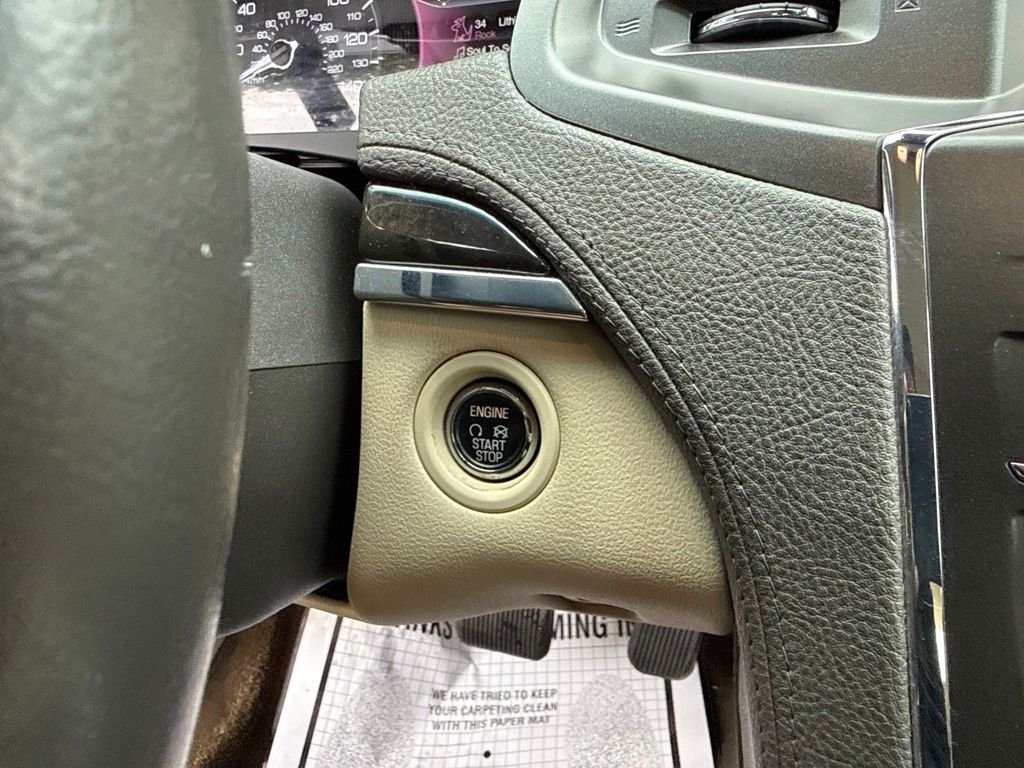 Used 2015 Brown Lincoln Base image 32