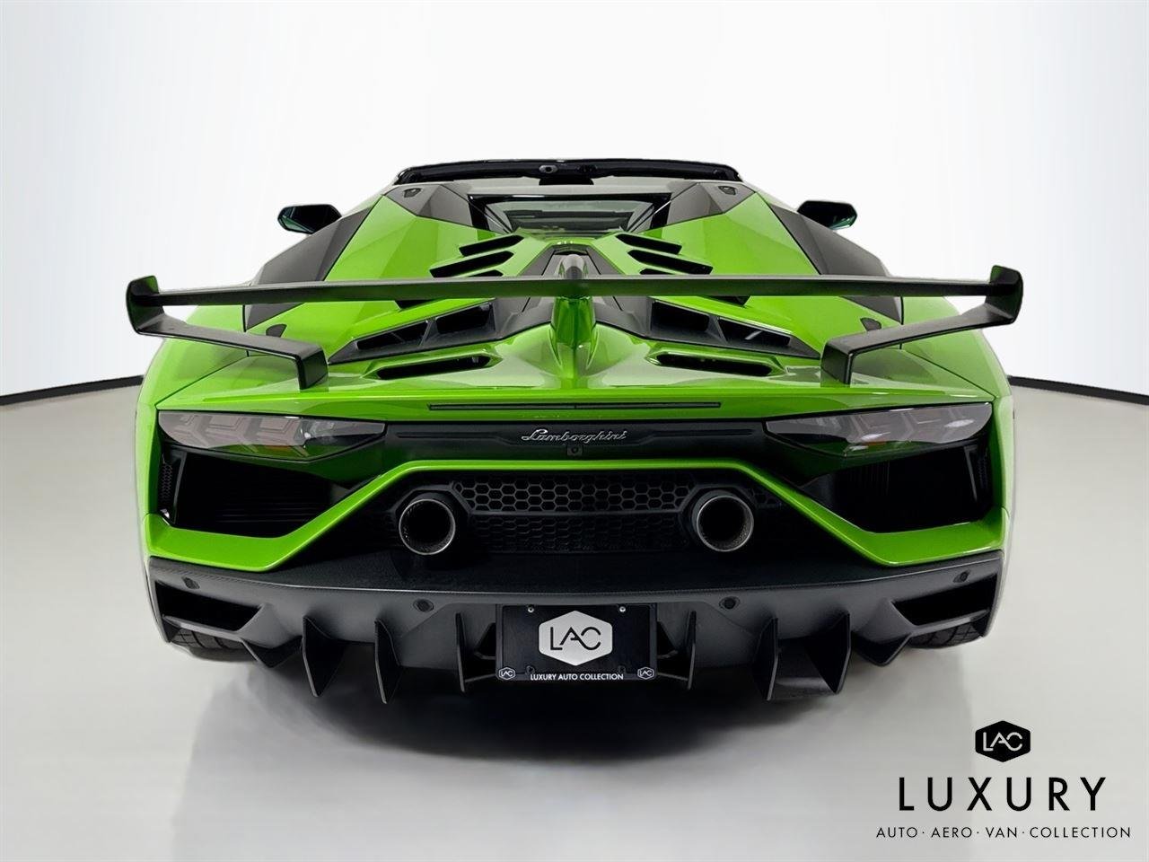 2021 Lamborghini Aventador - Photo 7