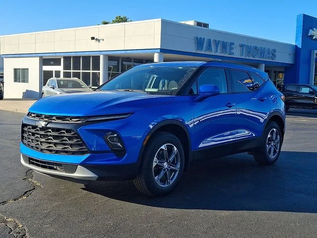 Used 2024 Blue Chevrolet LT image 3