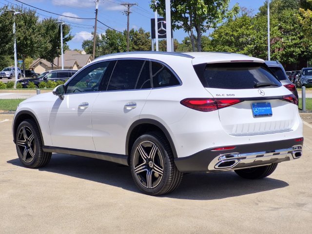 New 2027 Polar White Mercedes-Benz GLC 300 image 41