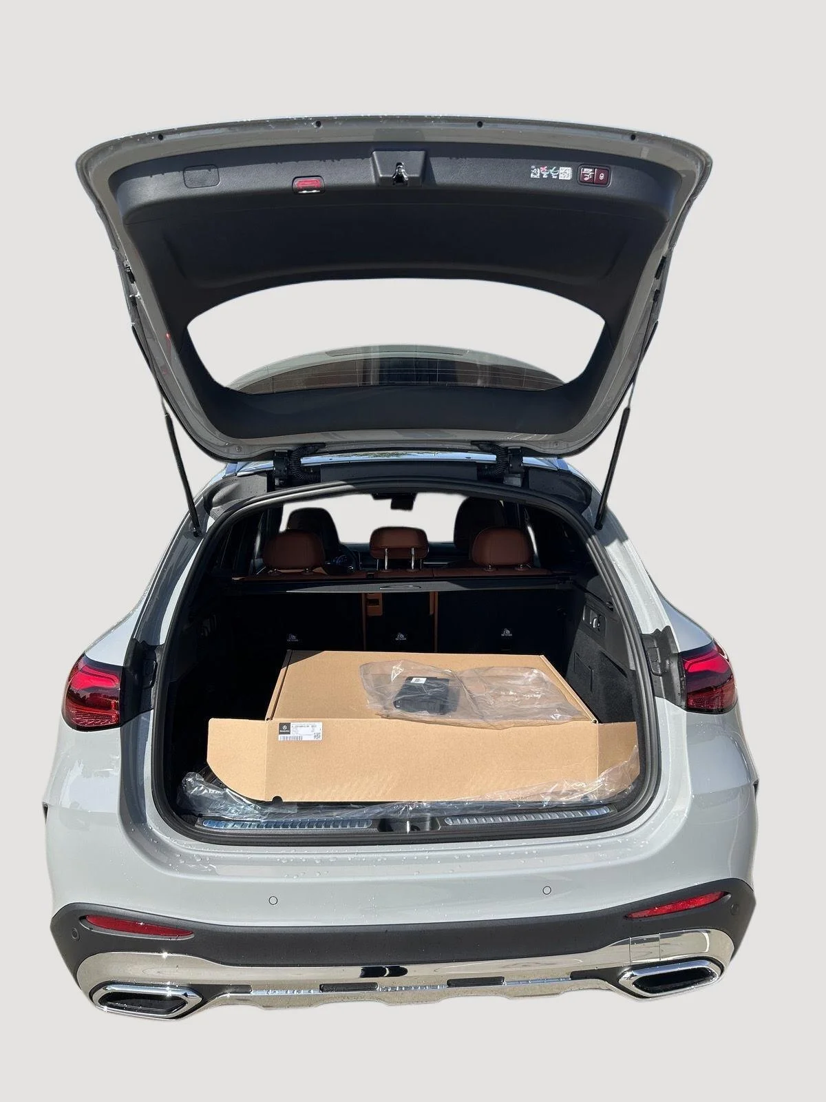 New 2027 MANUFAKTUR Alpine Grey Mercedes-Benz GLC 300 image 24