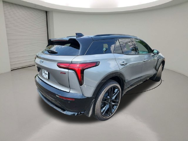 2026 Chevrolet Blazer EV RS - Photo 7