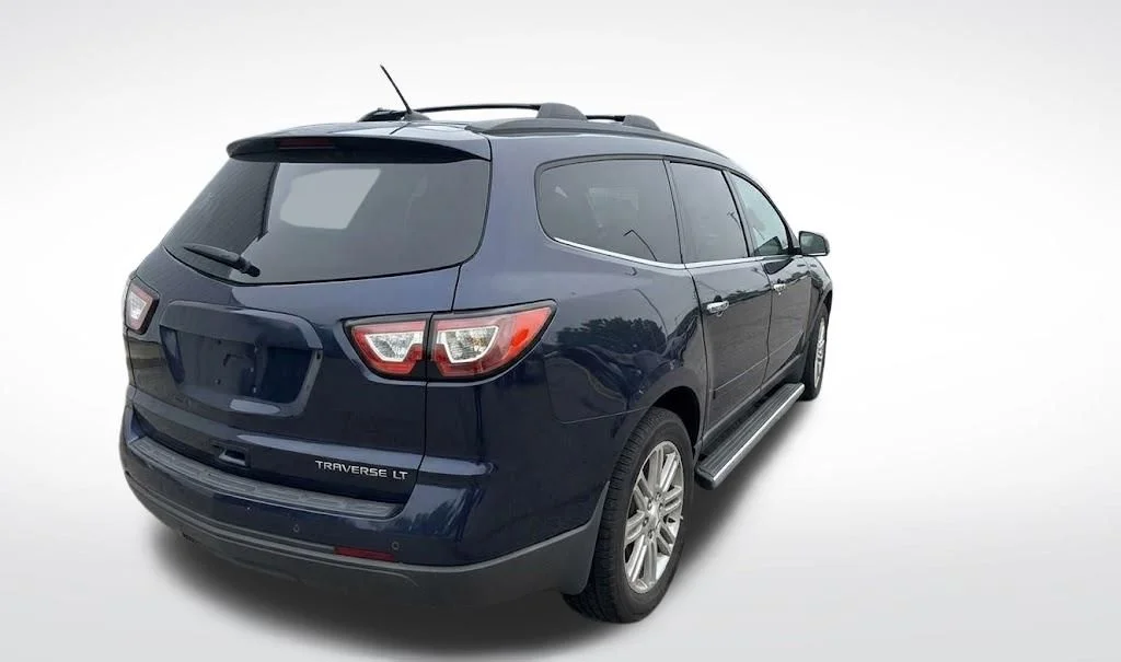 Used 2015 Blue Chevrolet LT image 4