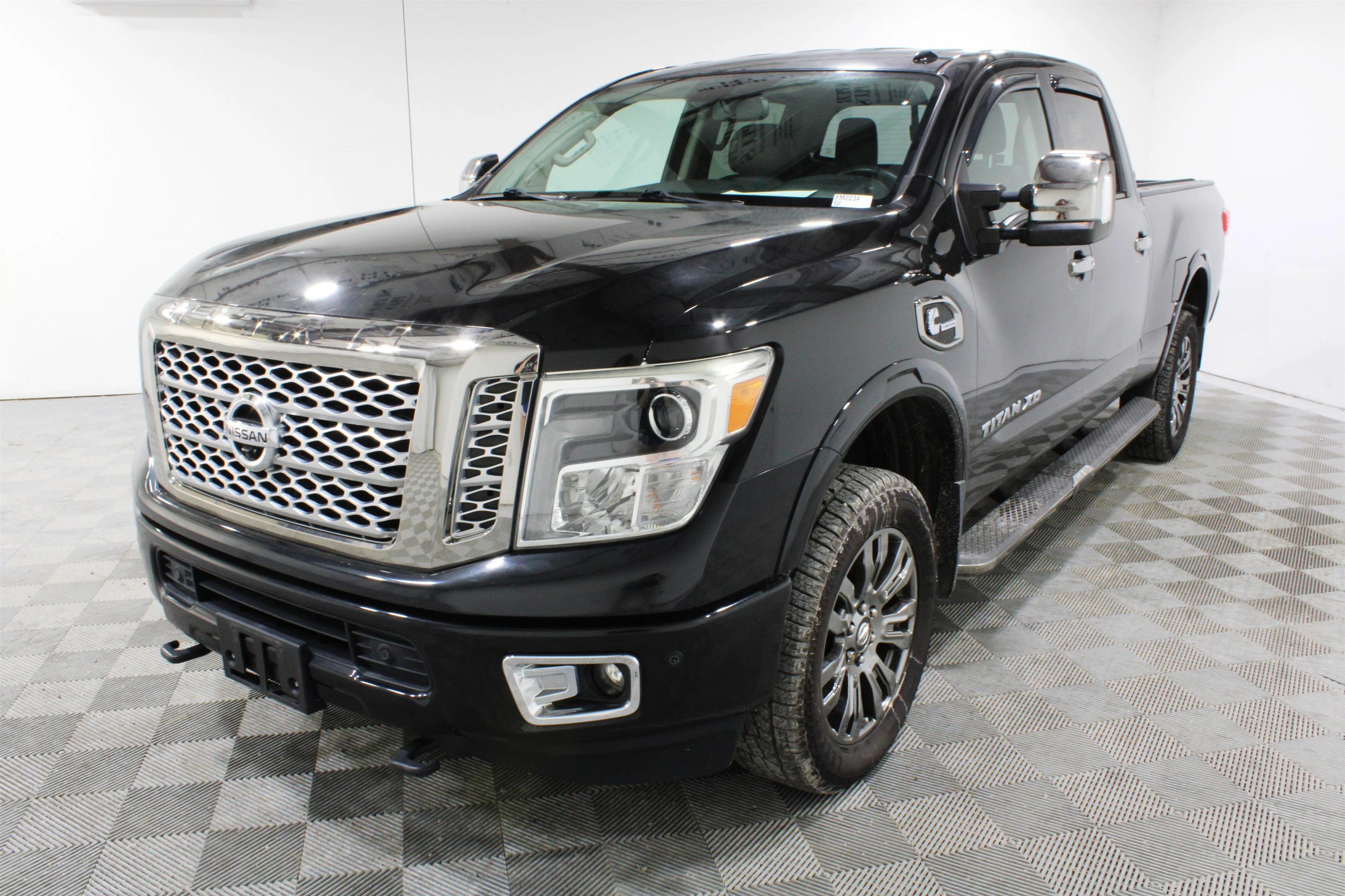Used 2016 Magnetic Black Nissan Platinum Reserve image 30