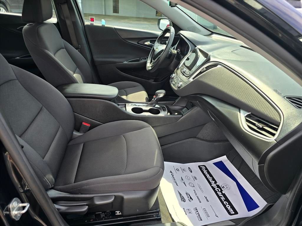 Used 2022 Black Chevrolet RS image 14