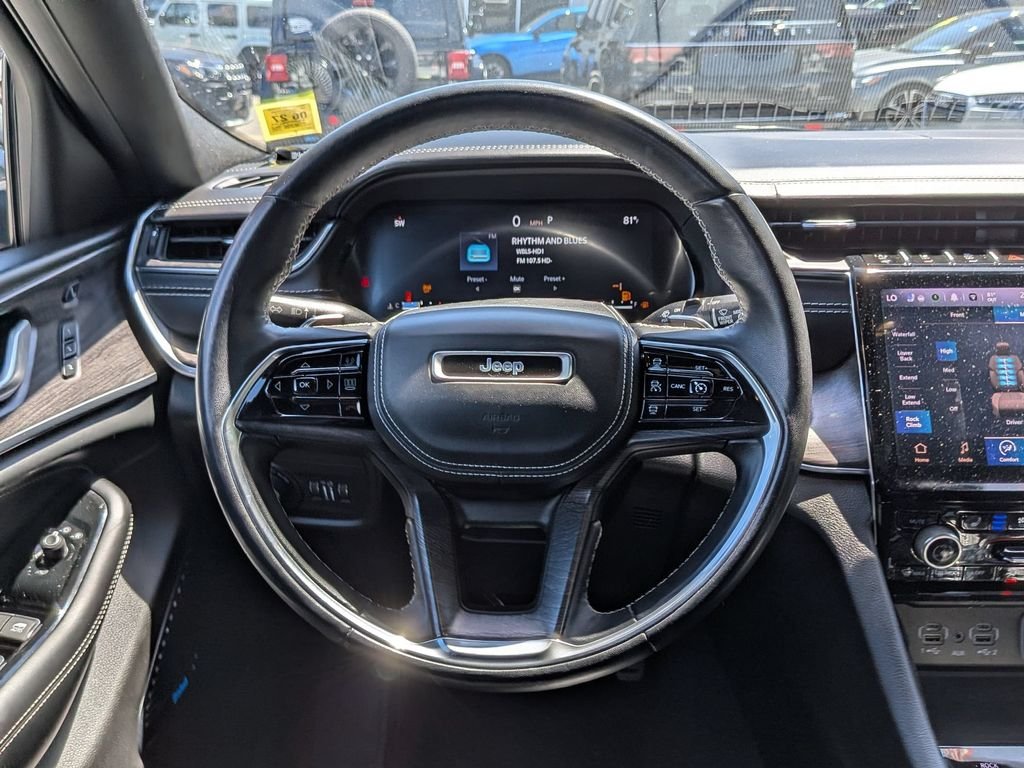 Used 2022 White Jeep Overland image 16