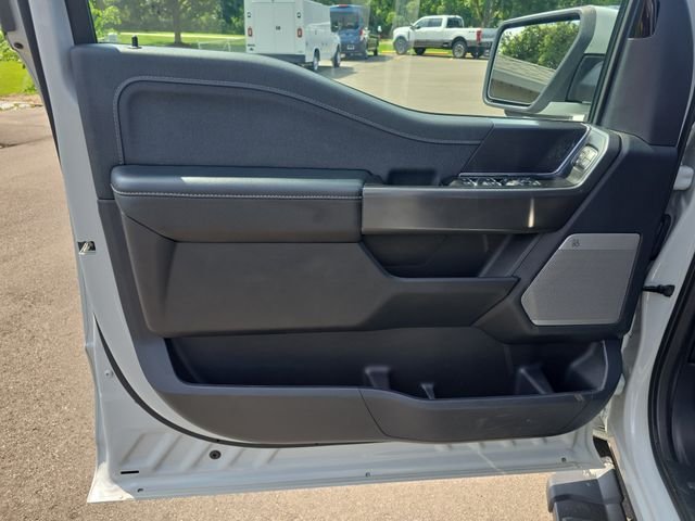 Certified Used 2024 Avalanche Ford Lariat image 9