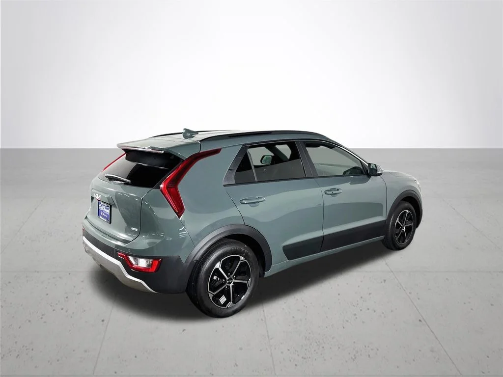 New 2026 Cityscape Green Kia EX image 6