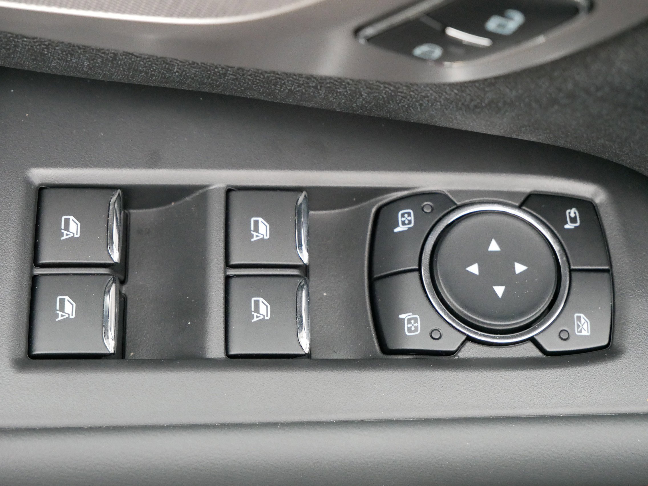 2025 Ford Expedition MAX Active - Photo 17