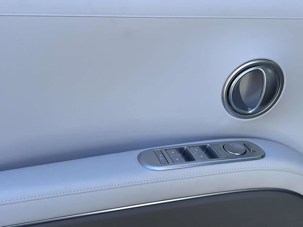 New 2026 White Hyundai SE image 13