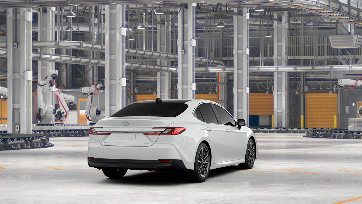 New 2026 Wind Chill Pearl Toyota XLE image 9