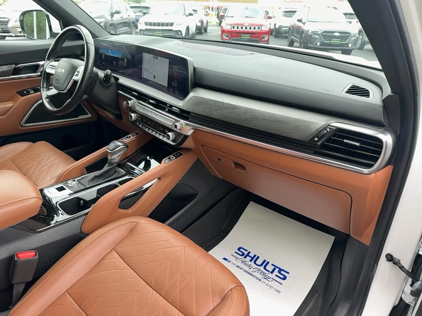 Used 2024 White Kia SX X-LINE image 35