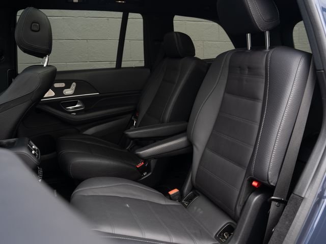 Used 2024  Mercedes-Benz GLS 450 image 17