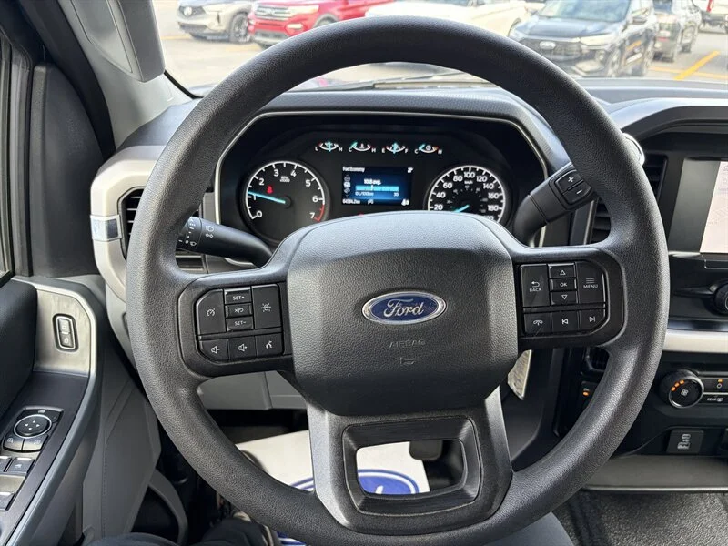 Used 2023 Blue Ford XLT image 11