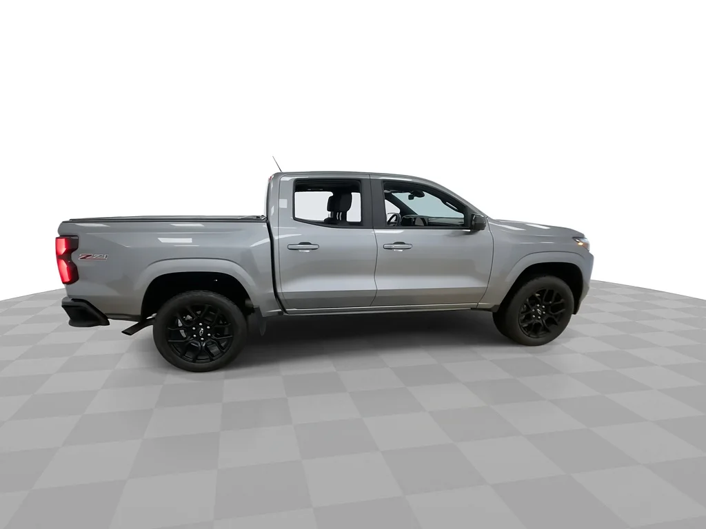Used 2025 Sterling Gray Metallic Chevrolet Z71 image 2