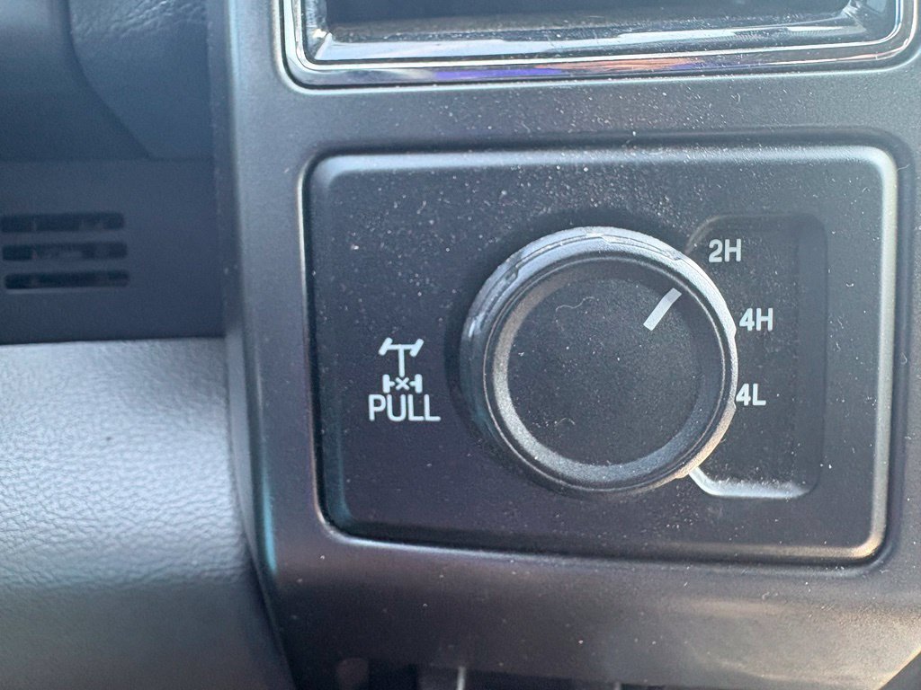 Used 2019 White Ford XLT image 20