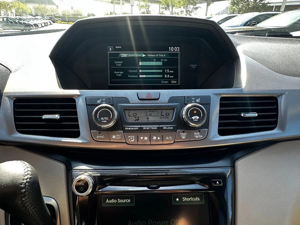 Used 2015 White Honda Touring image 24