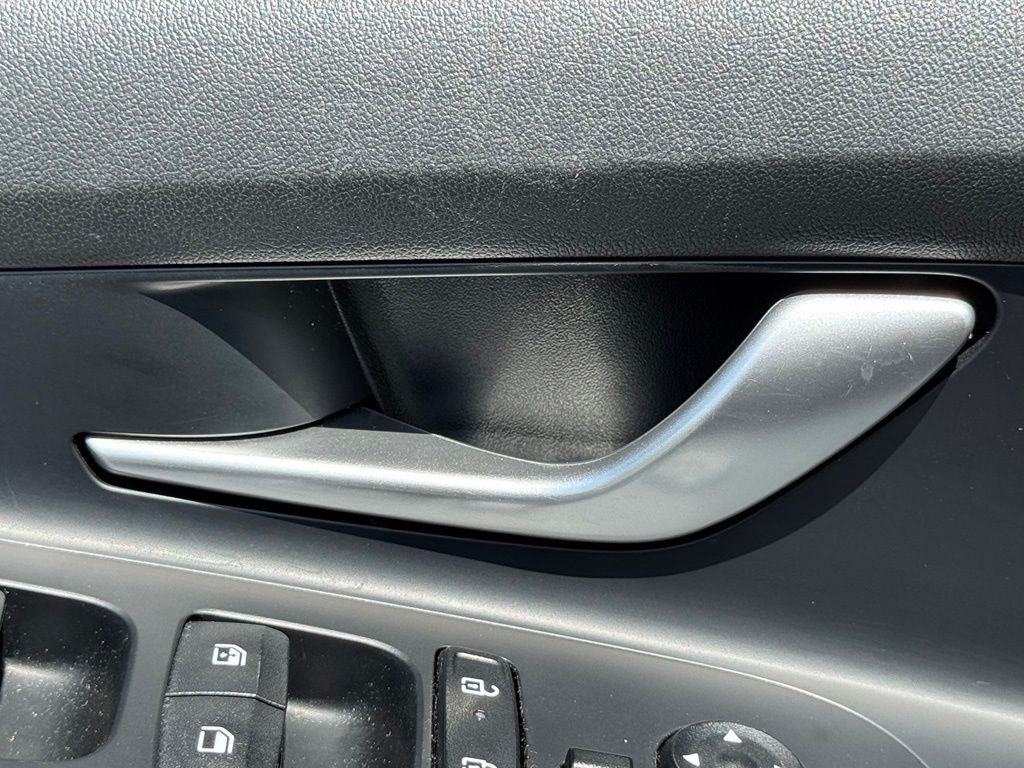 Used 2025 Gray Hyundai SEL Convenience image 12