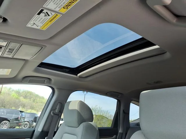Used 2021 Gray Honda EX image 17