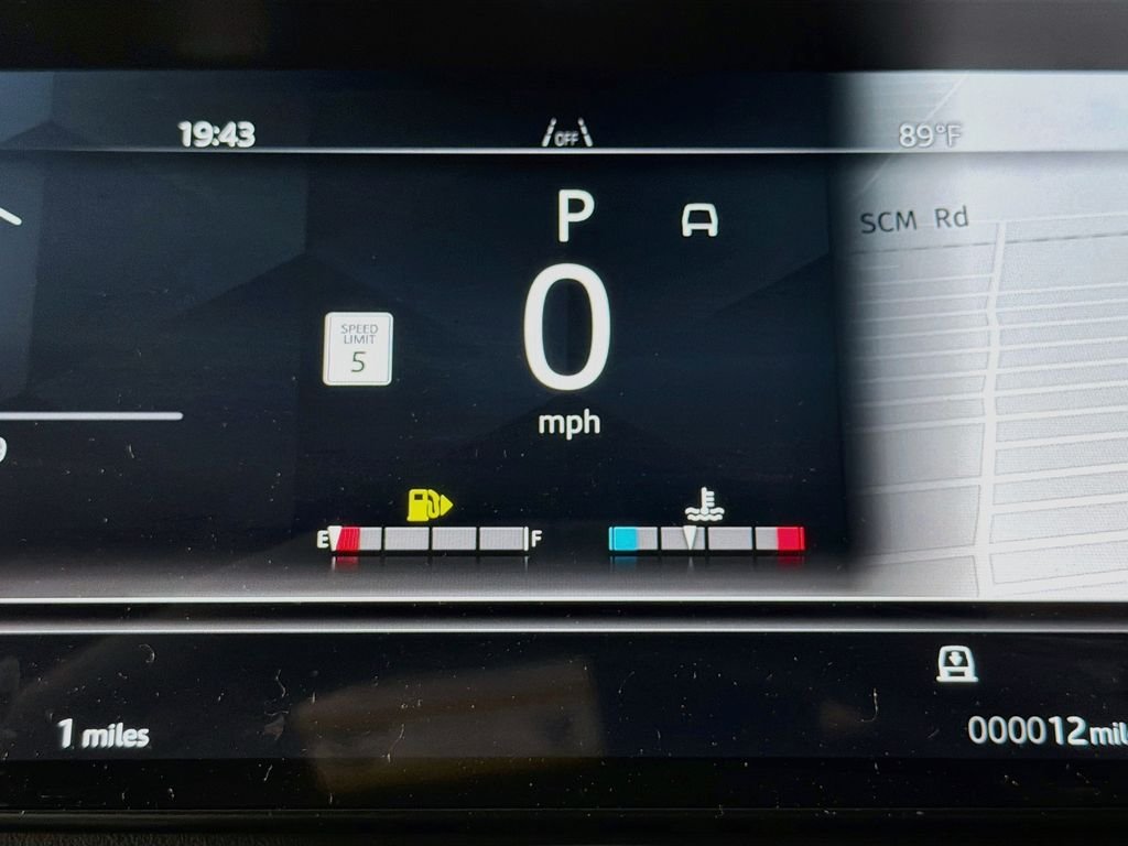 New 2027 Borasco Grey Land Rover  SE P360 image 12