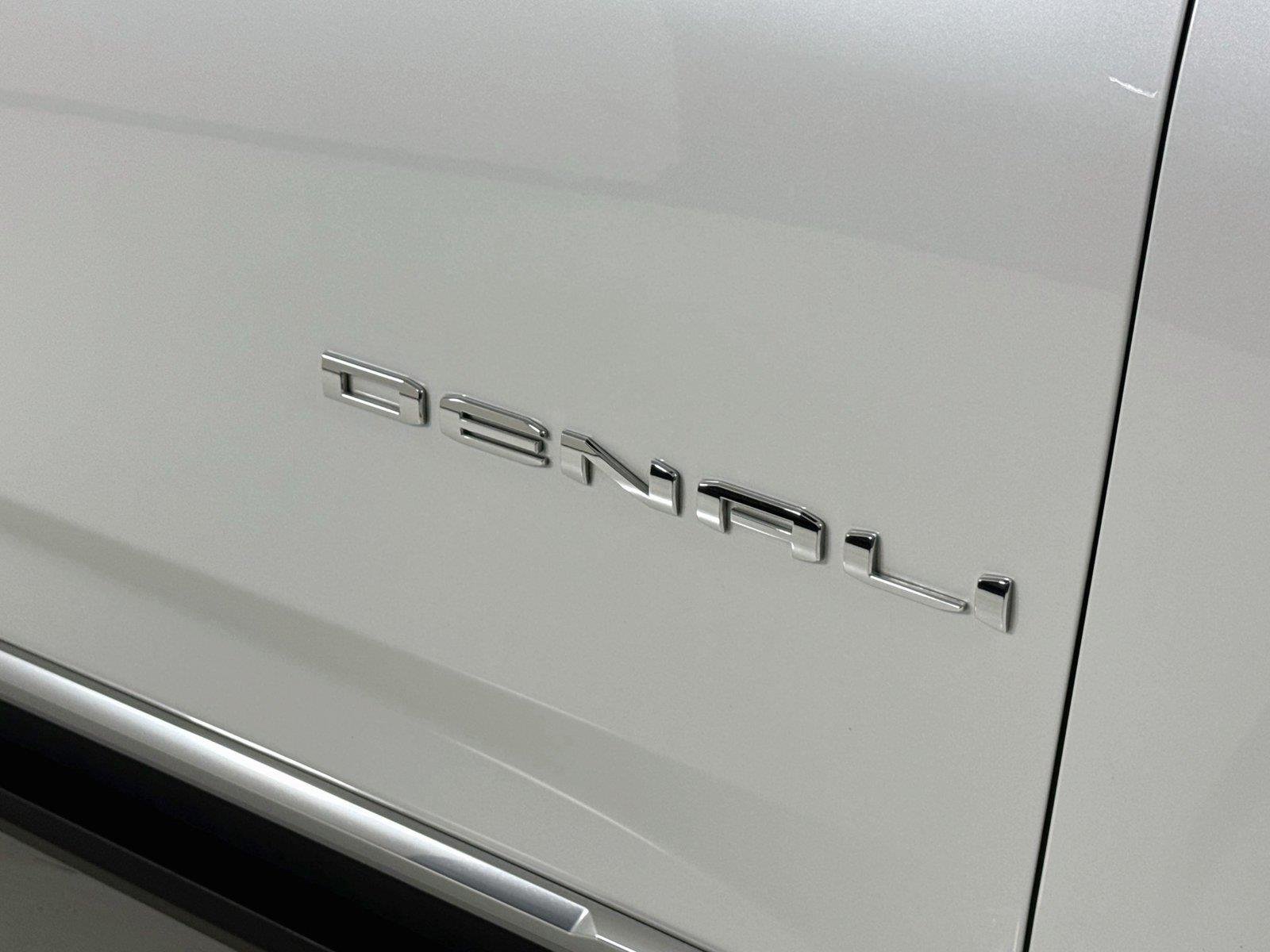 Used 2022 White Frost Tricoat GMC Denali | 22