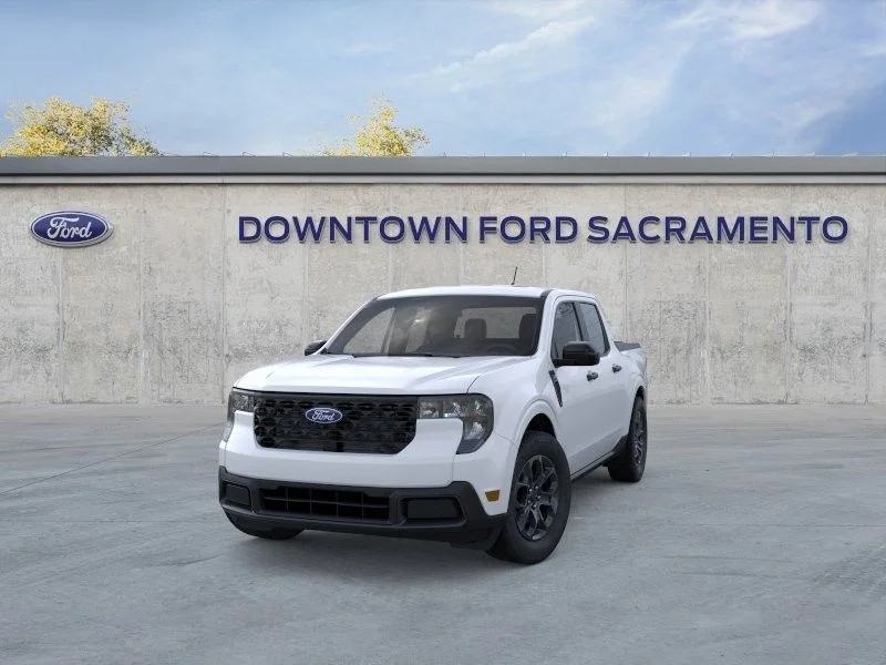 New 2025 White Ford XLT image 3