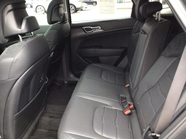 Used 2026 Shadow Kia SX-Prestige image 25