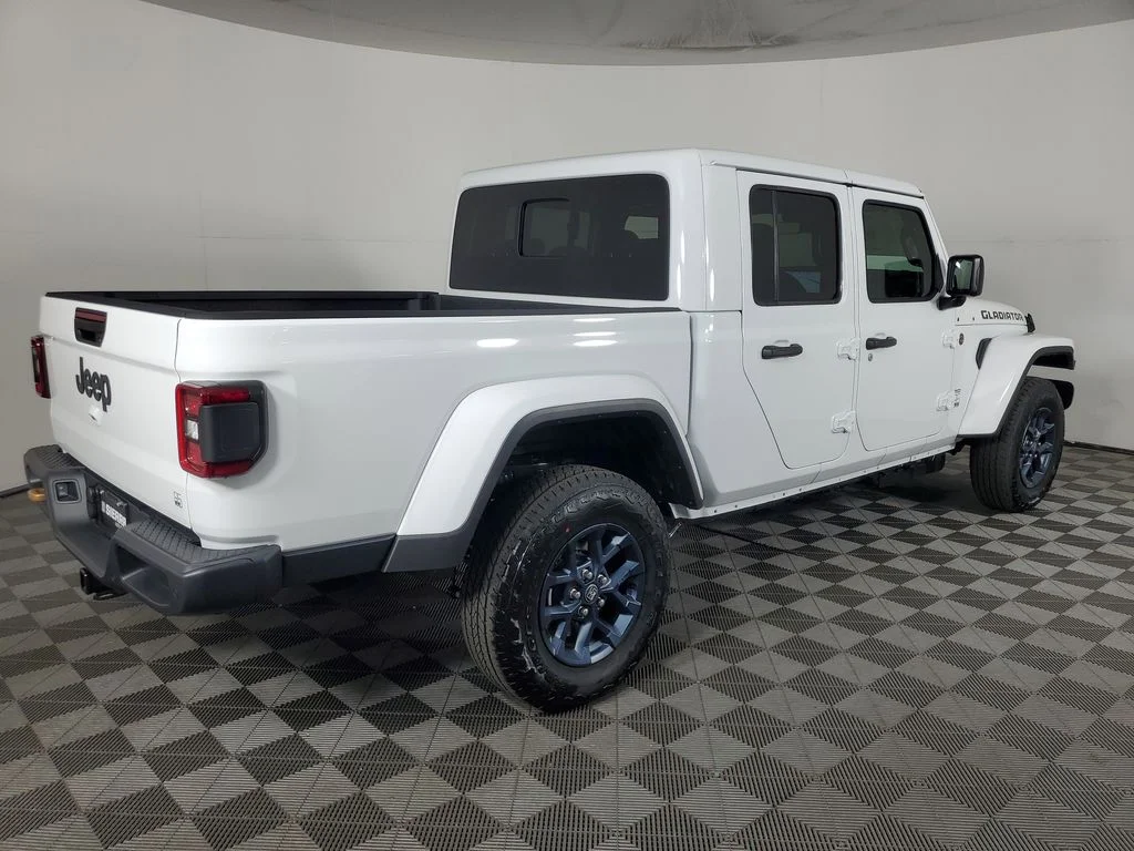 New 2026 Bright White Clear-Coat Exterior Paint Jeep 85th Anniversary Edition image 4