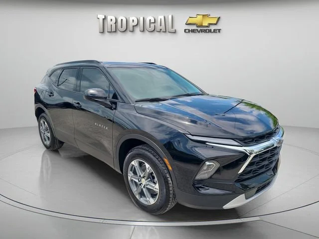 New 2026 Black Chevrolet 2LT image 7