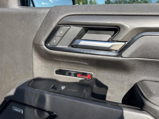 Used 2025 Silver GMC AT4 image 42