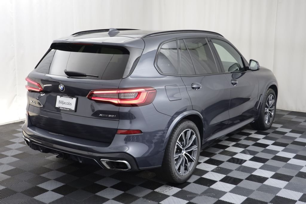 Used 2019 Arctic Gray Metallic BMW xDrive50i image 20