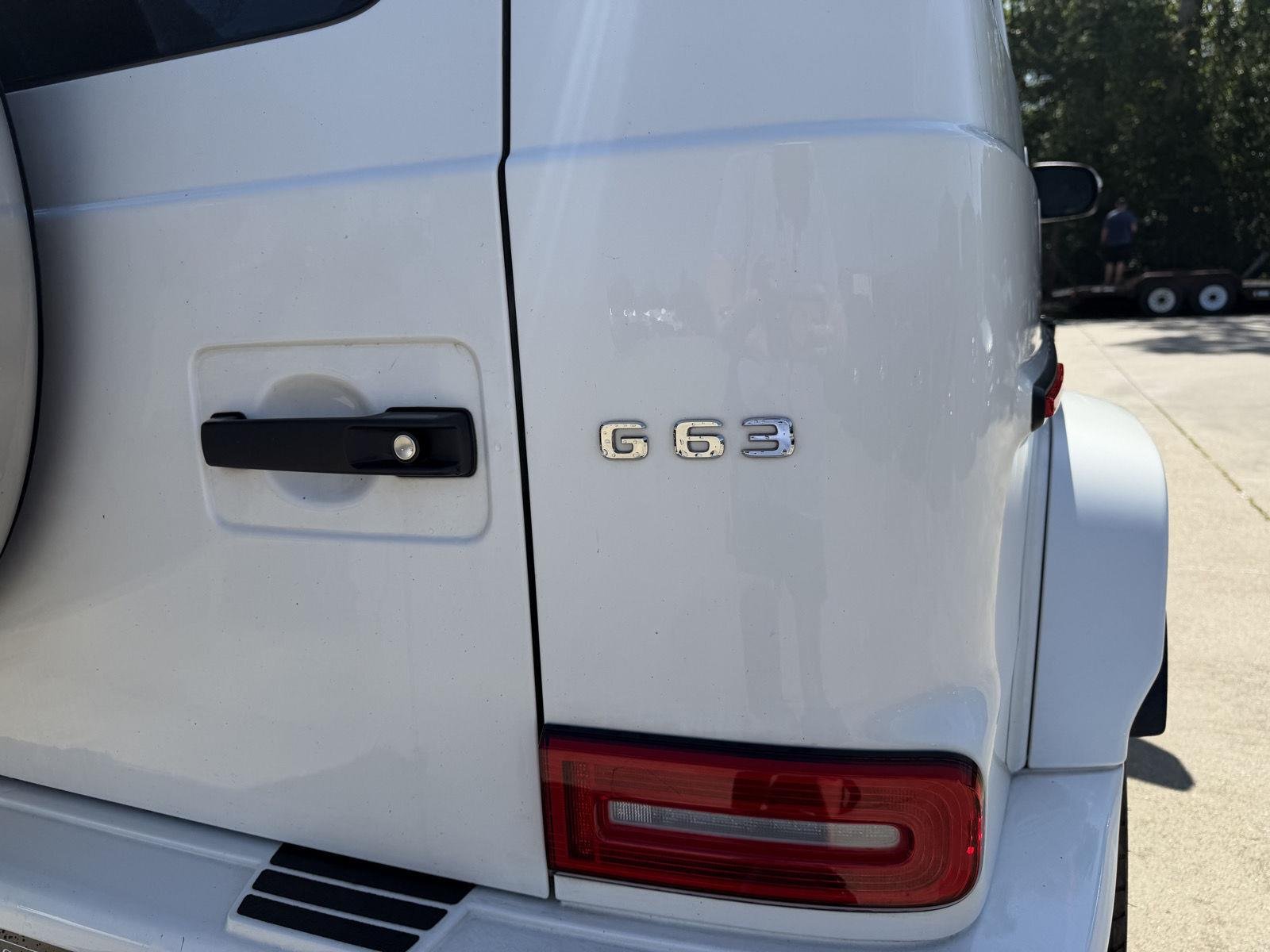 Certified Used 2025 MANUFAKTUR Moonlight White Magno Mercedes-Benz AMG® G 63 image 23