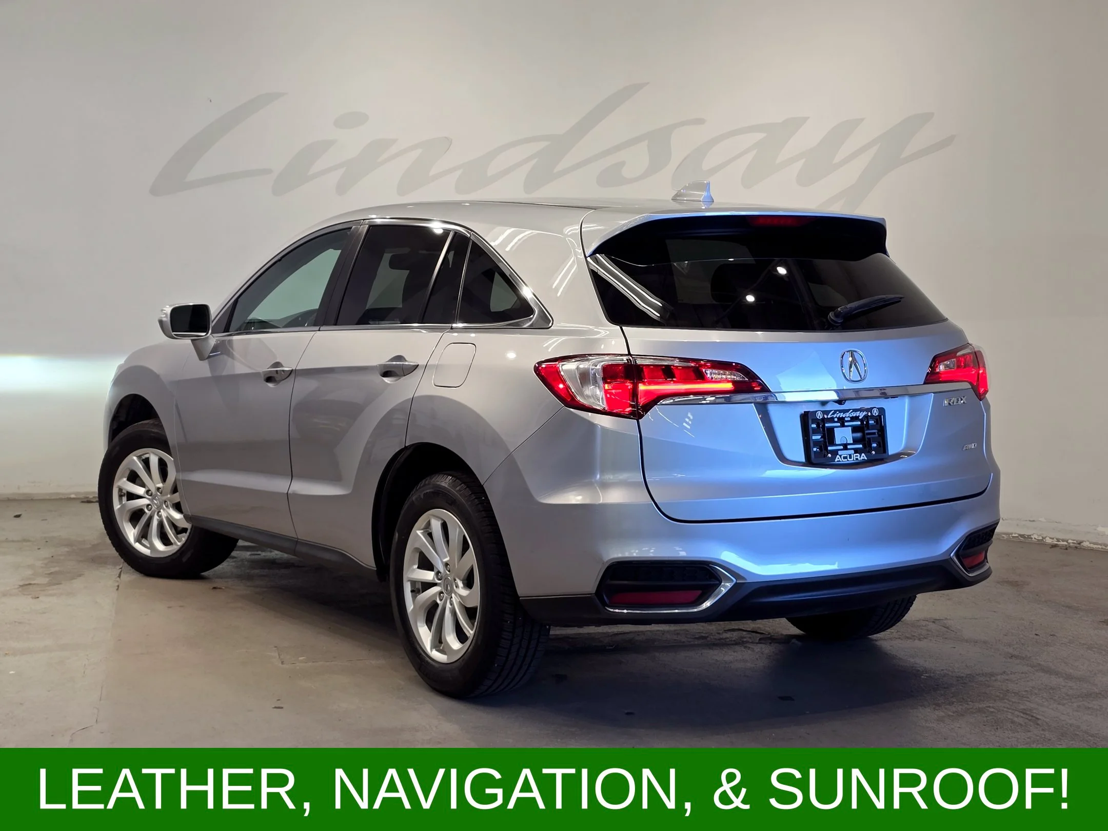 Used 2018 Lunar Silver Metallic Acura Technology Package image 4