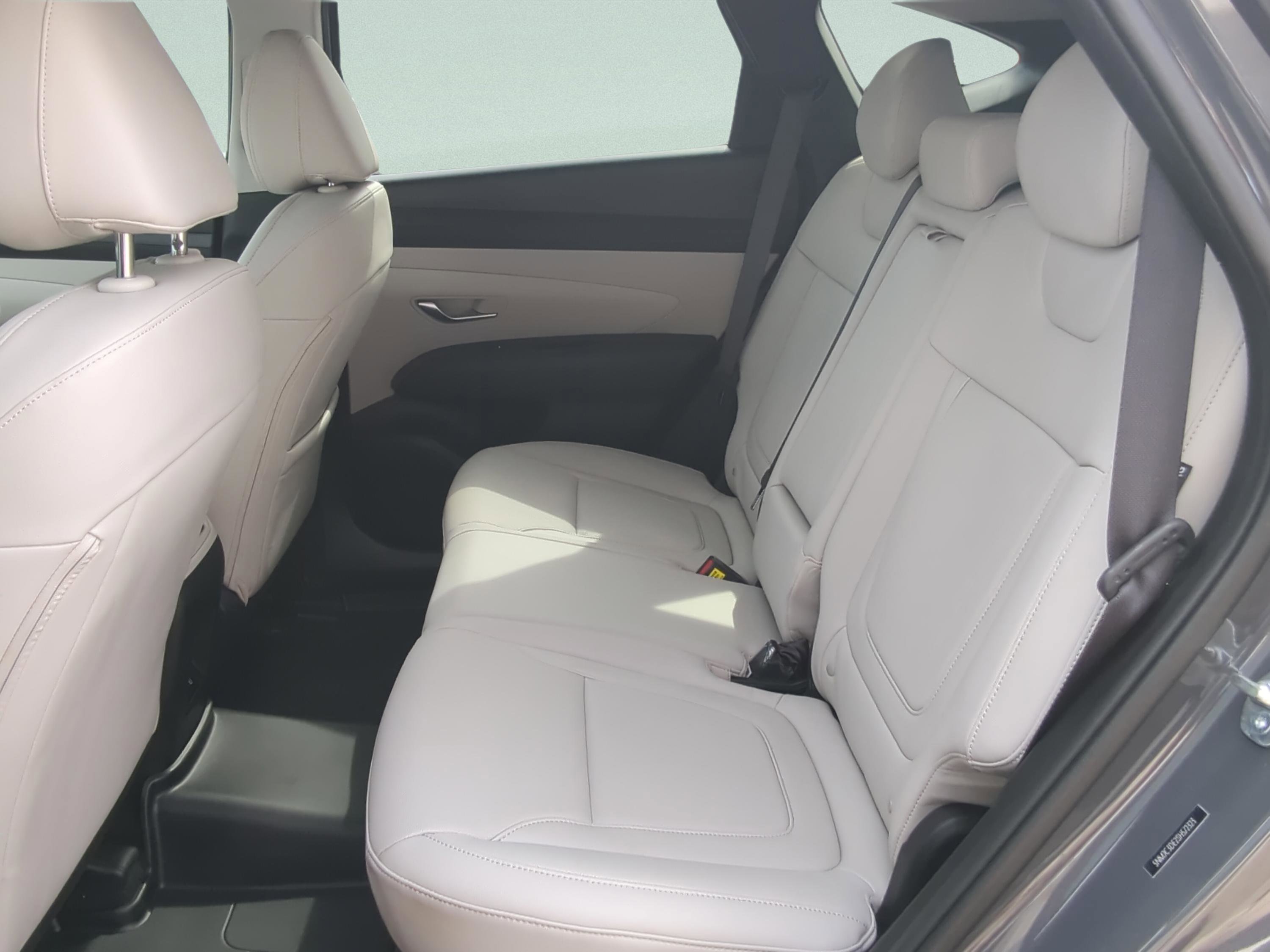 Used 2025 Ecotronic Gray Hyundai SEL Convenience image 11