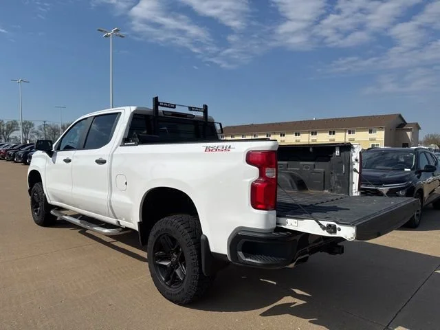 Used 2019 Summit White Chevrolet Custom Trail Boss image 8