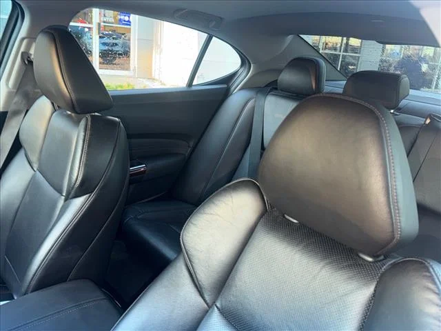Used 2015 Black Copper Pearl Acura V6 w/Tech image 2