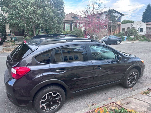 Used 2014 Gray Subaru 2.0i Limited image 1