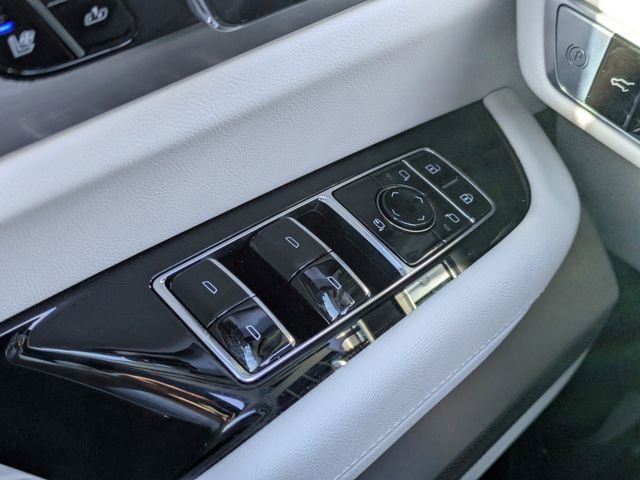 2026 Cadillac VISTIQ Luxury - Photo 25