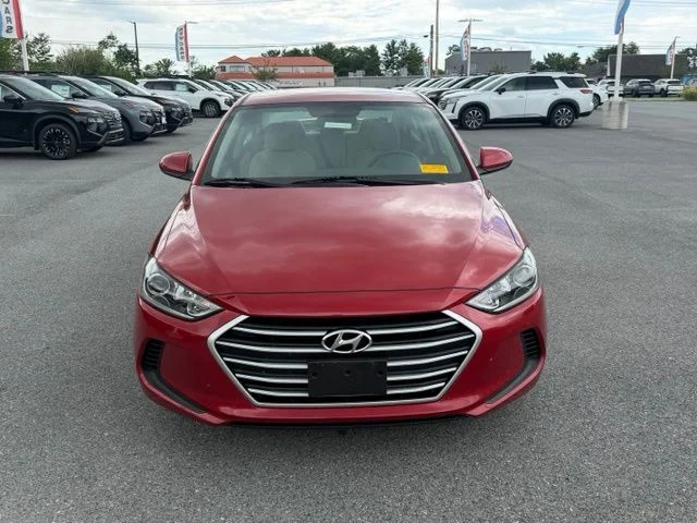 Used 2018 Scarlet Red Hyundai SEL image 2