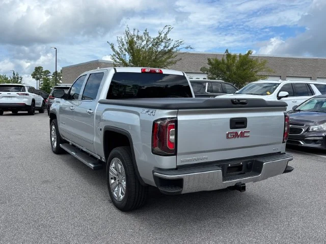 Used 2018 Silver GMC SLT image 3