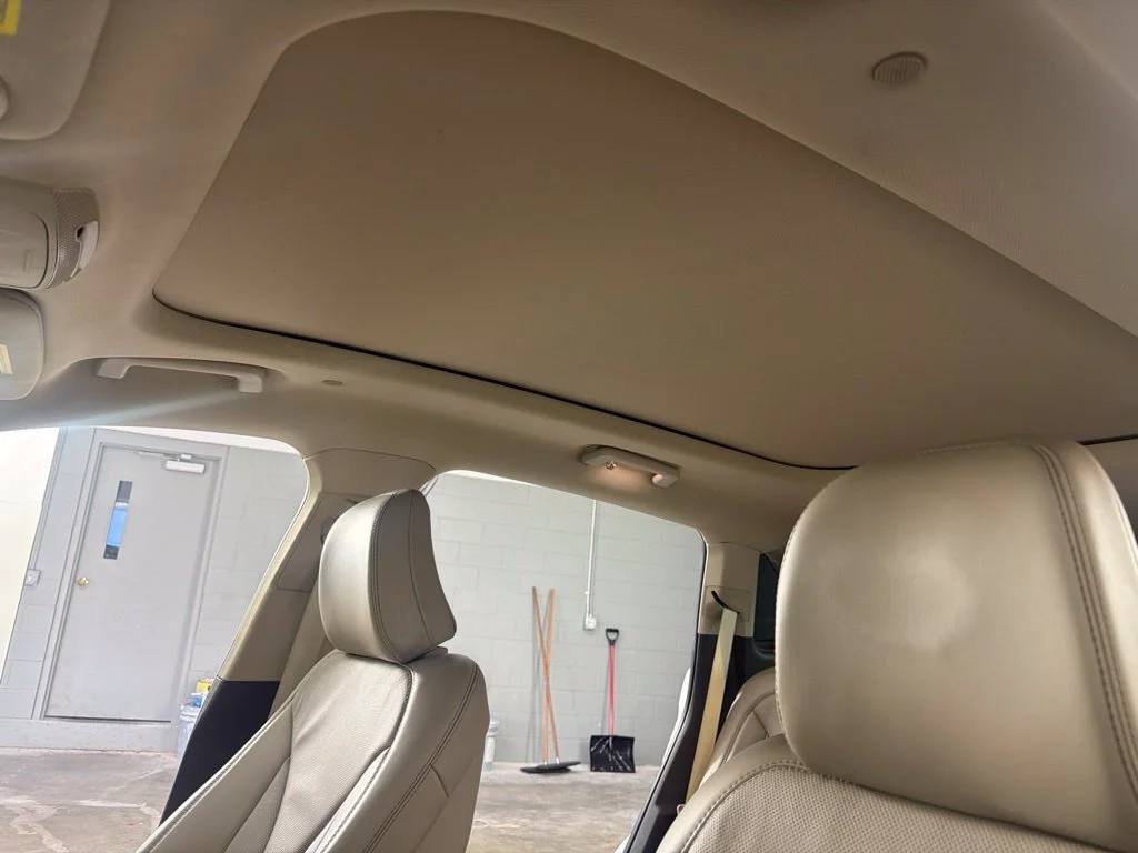 Used 2022 White Metallic Lincoln Reserve image 33