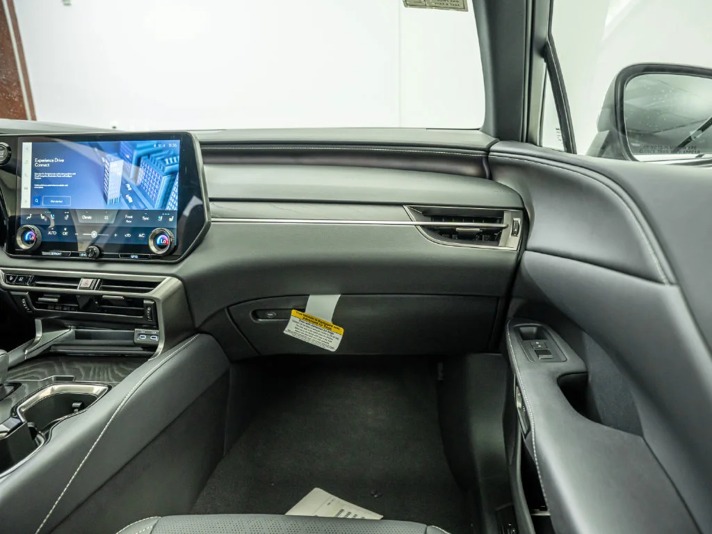 New 2026 Iridium Lexus PREMIUM PLUS image 45