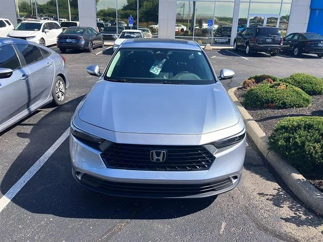 Certified Used 2024 Solar Silver Metallic Honda EX image 2