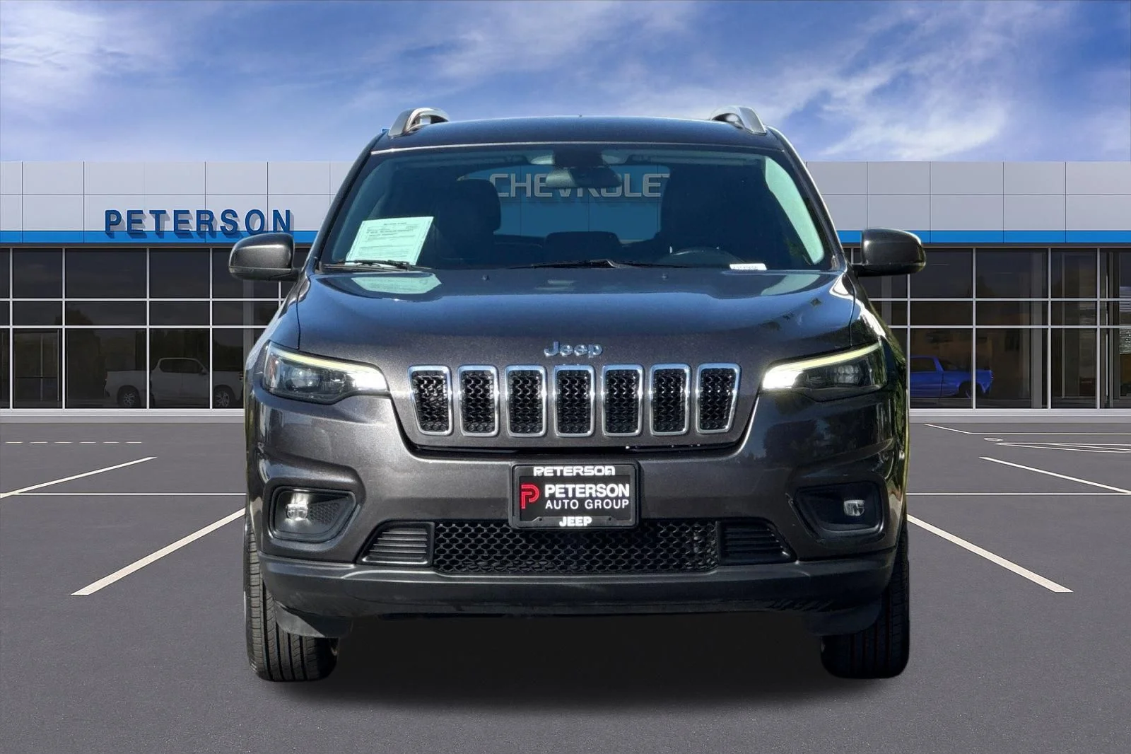 Used 2020 Gray Jeep Latitude Plus image 9