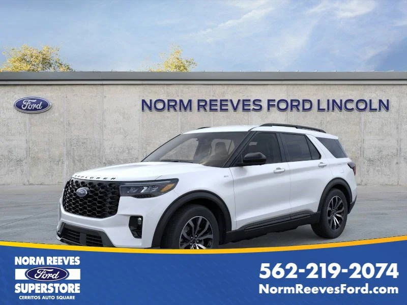 2026 Ford Explorer ST-LINE RWD's photo