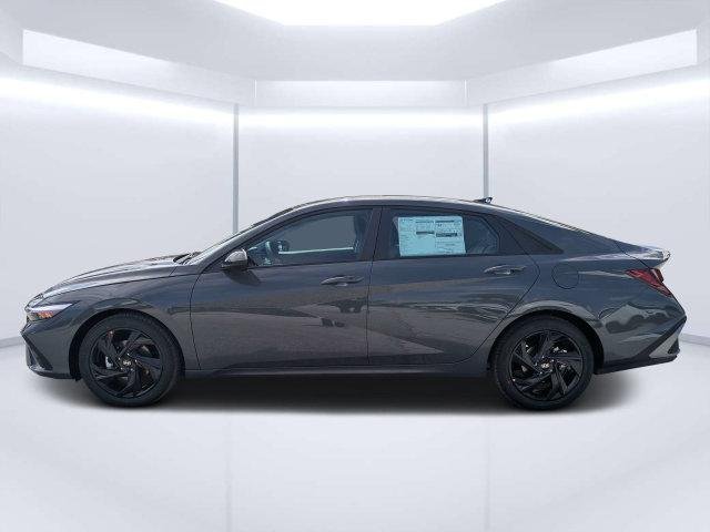 New 2026 Gray Hyundai SEL Sport Plus image 6