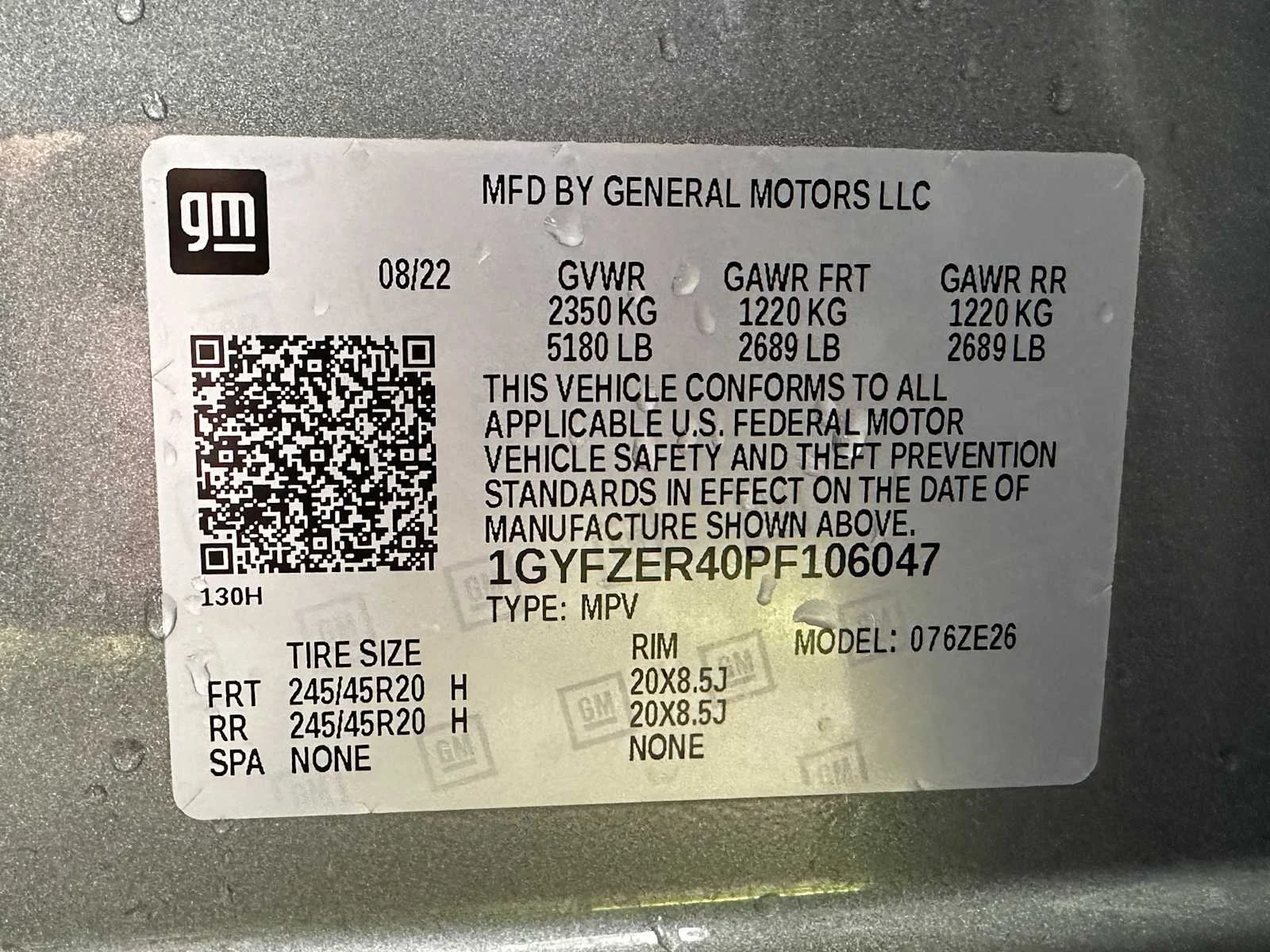 Certified Used 2023 Argent Silver Metallic Cadillac Sport image 21