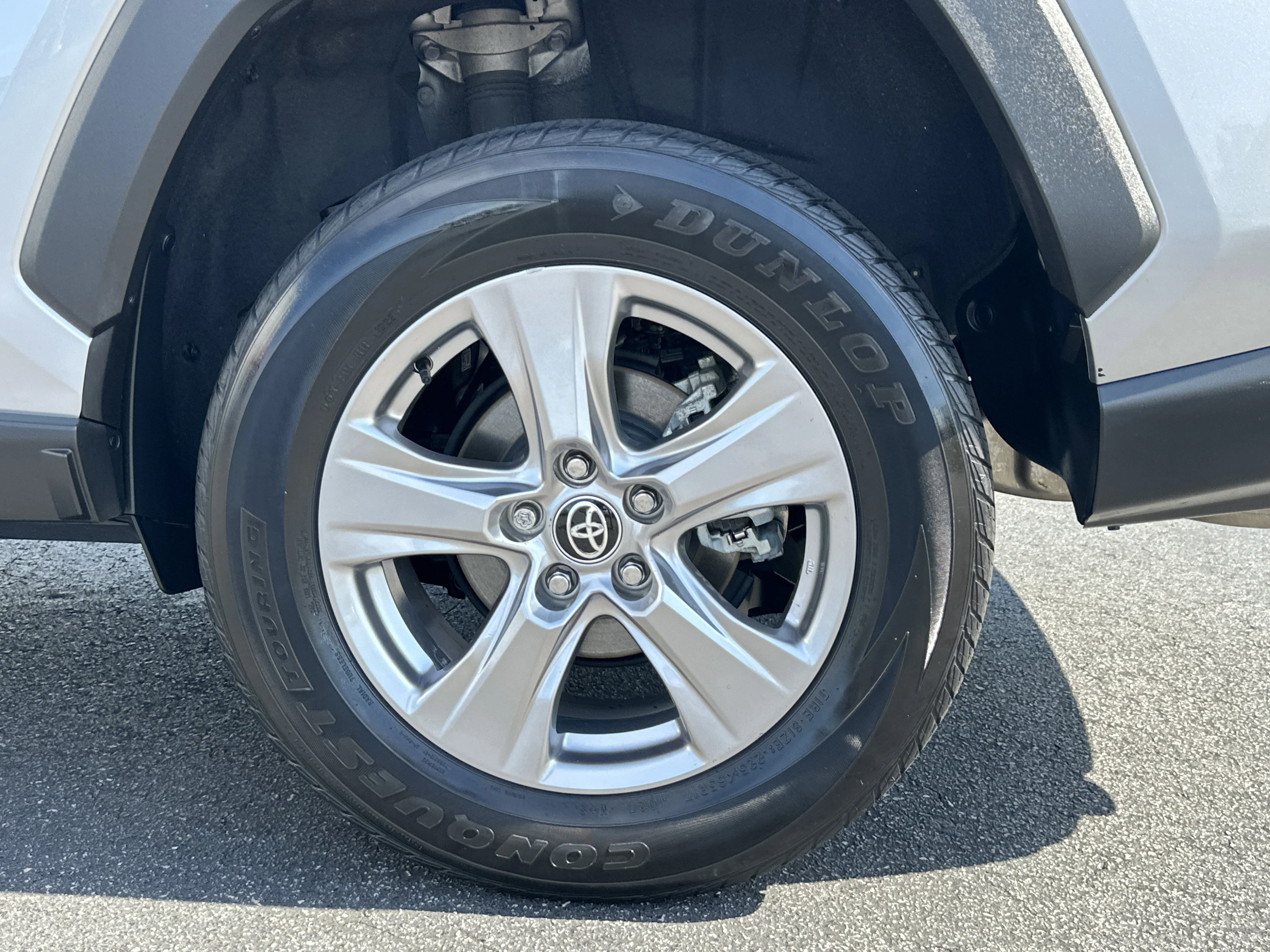 Used 2023 Silver Sky Metallic Toyota XLE image 19