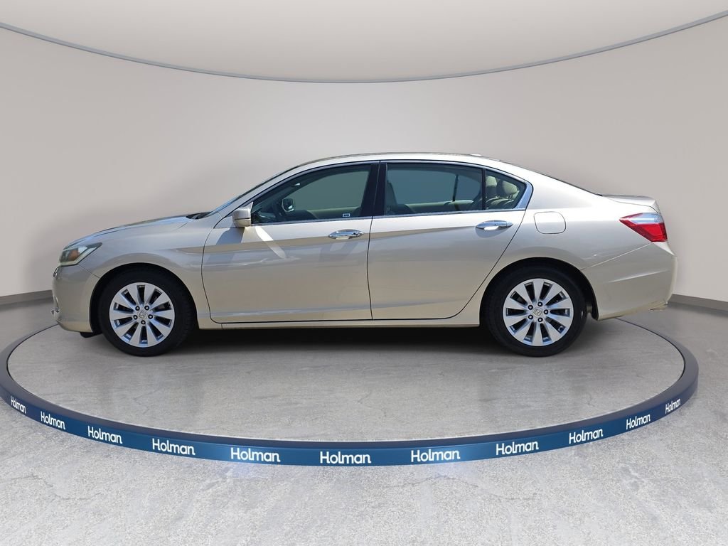 Used 2015  Honda EX-L image 9