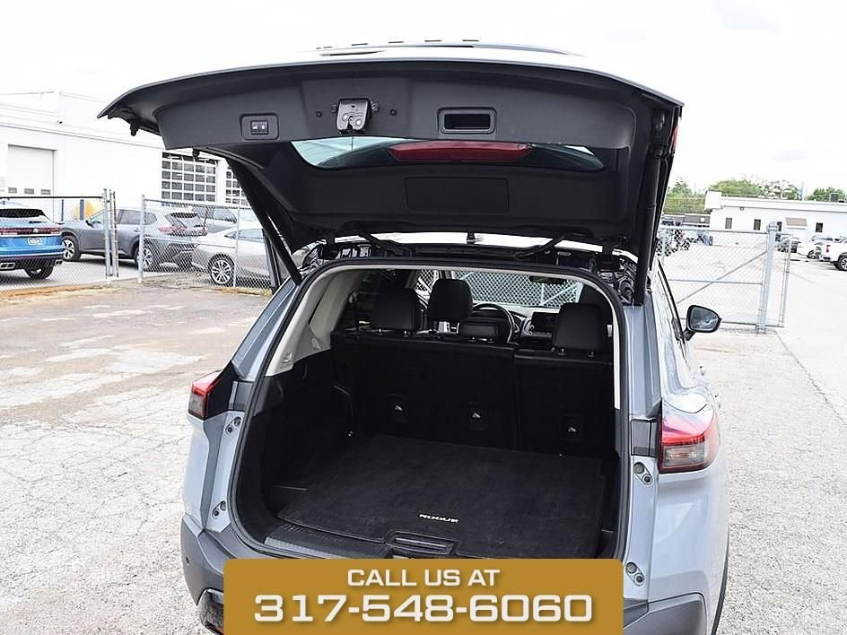 Used 2023 Boulder Gray Pear Nissan SV image 21